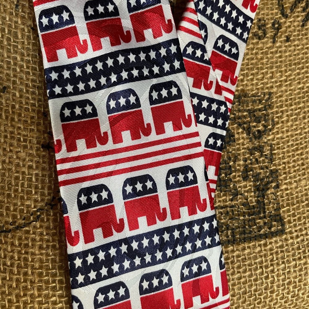 Republican Party elephant Hand made Red & navy blue politician costume neck tie